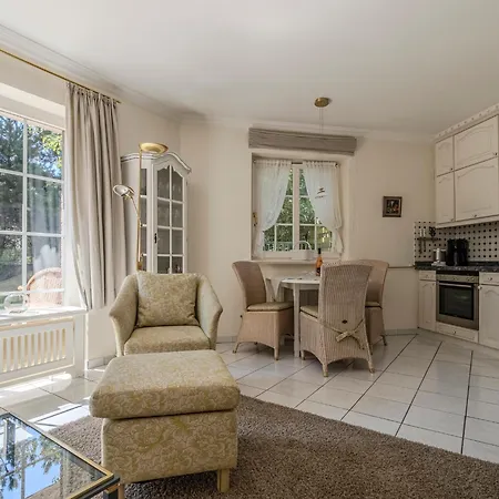 Haus Am Dorfteich App 3 文尼斯塔特